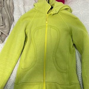 Lululemon neon green zip up jacket